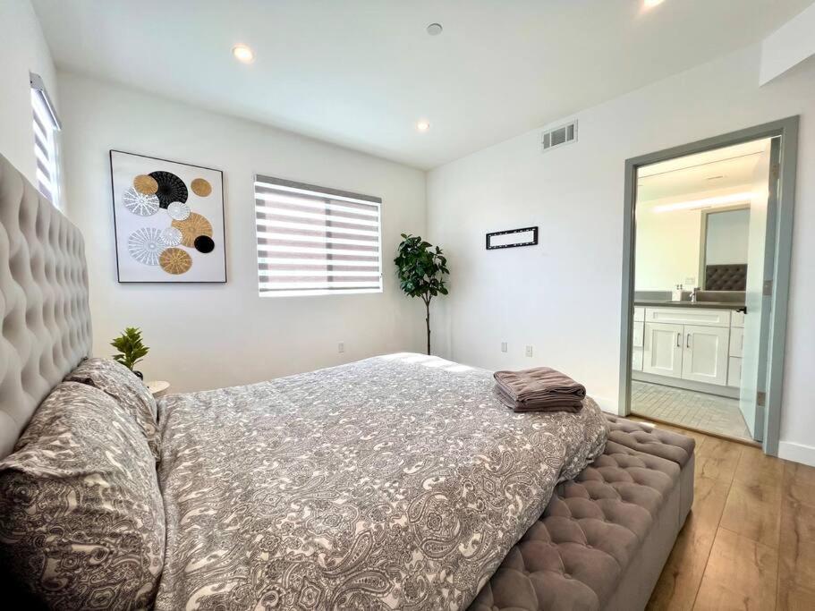 Luxury K-Town Dwelling With Private Rooftop Deck. ลอสแอนเจลิส ภายนอก รูปภาพ